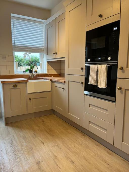 Wellington Cottage Ilkley Ngoại thất bức ảnh